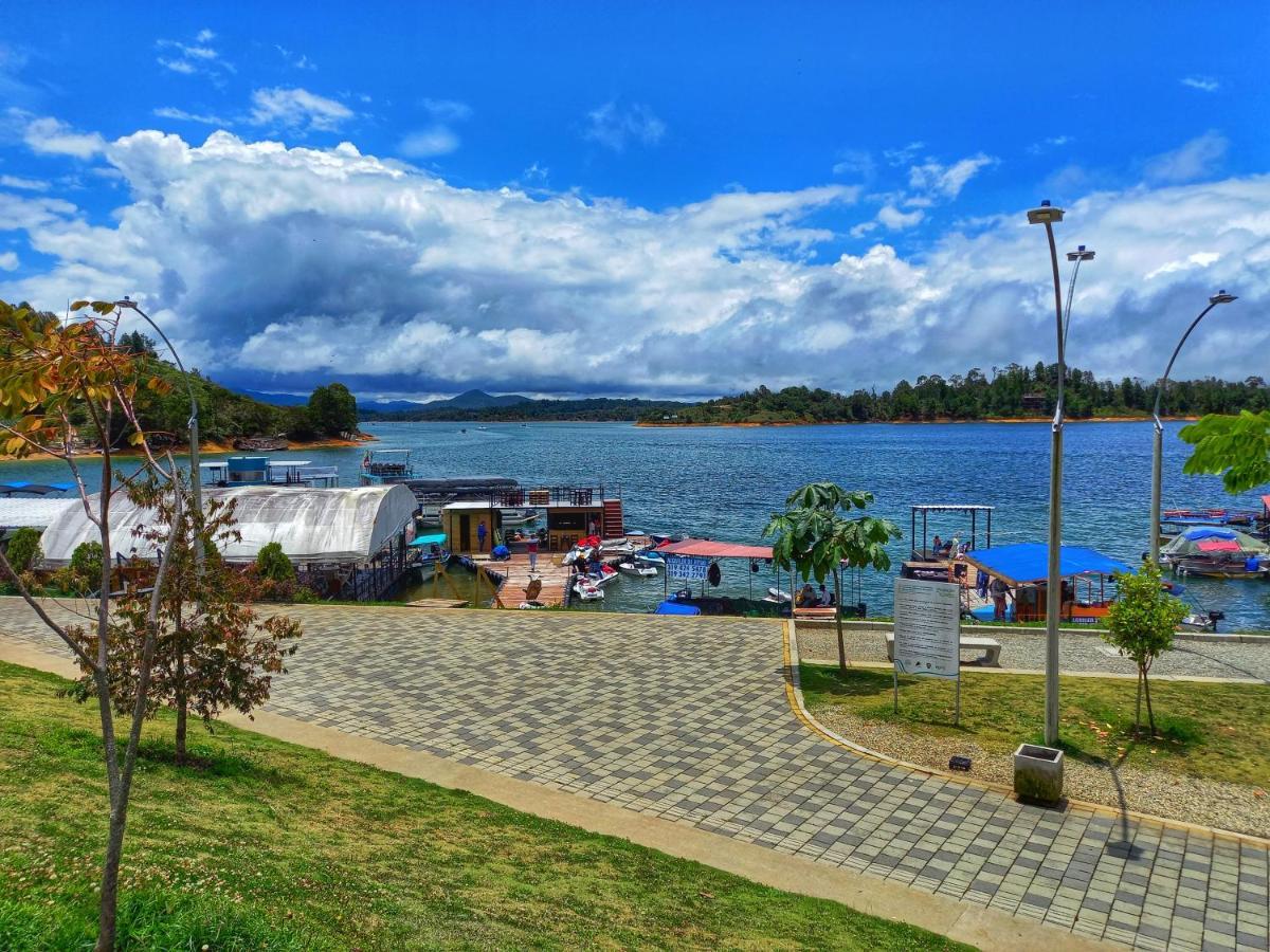 Apartamento Centro Guatape, Parque Y Embalse Apartment Exterior photo